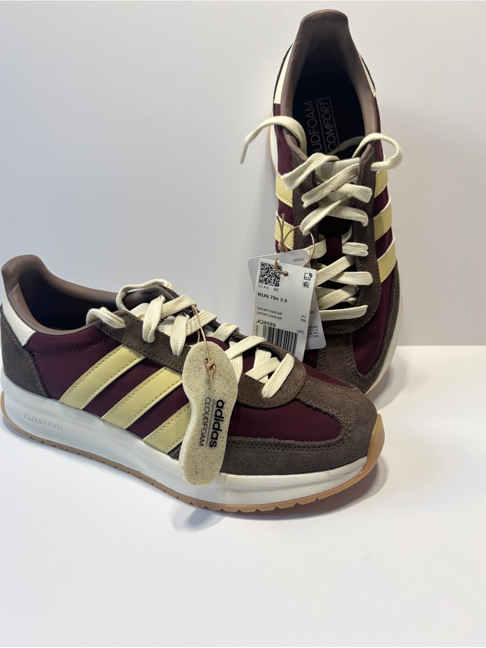 adidas Women’s Run 70s 2.0 Retro Runner Sneakers - Burgundy & Brown
